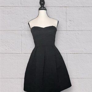 Aidan Mattox Black Strapless Fit & Flare Dress Size 4 Textured Cocktail